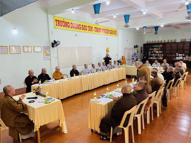 Ban Tri sự Phật giáo thành phố Quy Nhơn họp triển khai kế hoạch tổ chức Đại lễ Phật đản PL.2567.